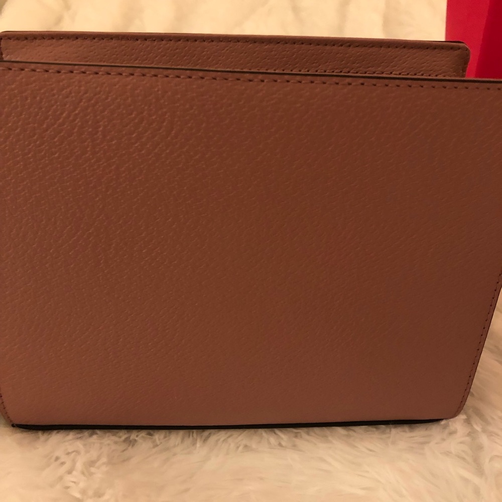Handbag - Picture 3 of 8